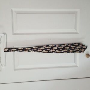 Museum Artifacts tie